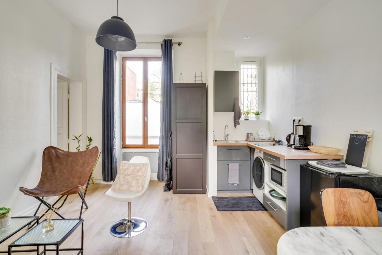 Appartement Charmant Entierement Equipe Ивры-Сур-Сеине Экстерьер фото
